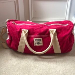 Love pink duffle bag